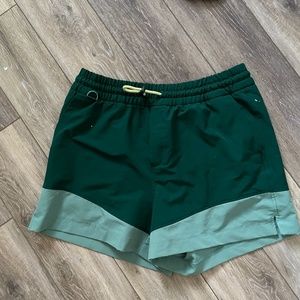 OLD NAVY Large Elastic Waist Two Tone Teal Green Exercise Athletic Shorts